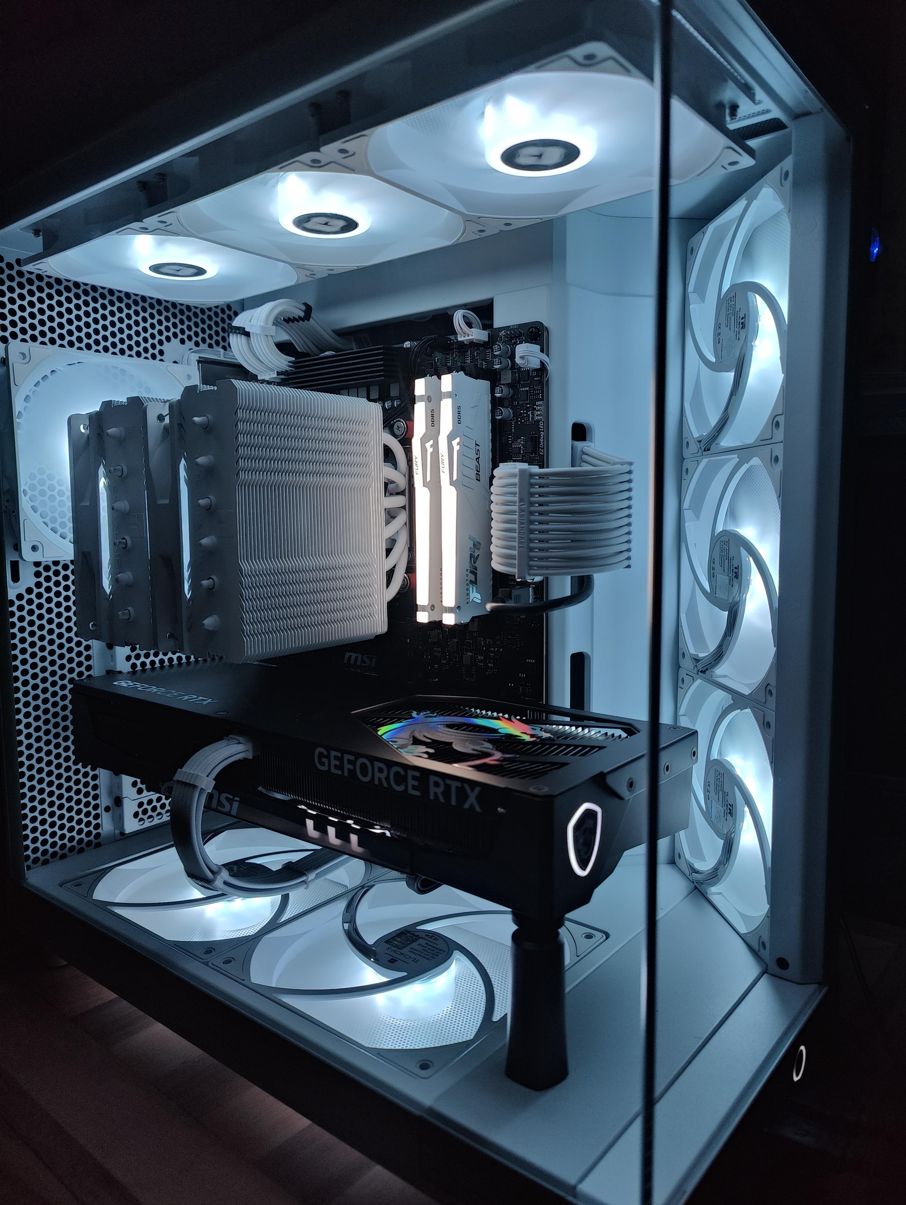 new-replacement-build-rtx-5070-w-9800x3d-v0-j7k8zc8cttqe1
